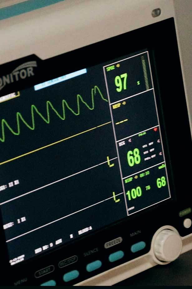 Demander à son médecin de famille de passer un électrocardiogramme